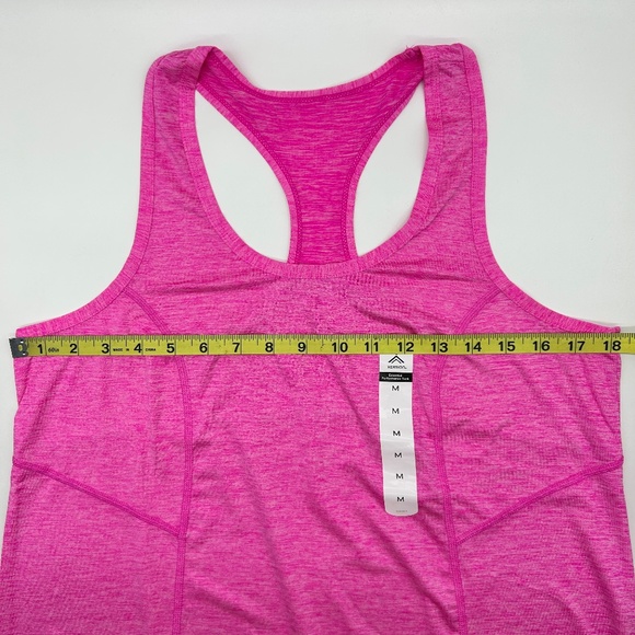 Xersion Women's Active Scoop Neck Sleeveless Tank Top Set of 2 Medium - Picture 3 of 9